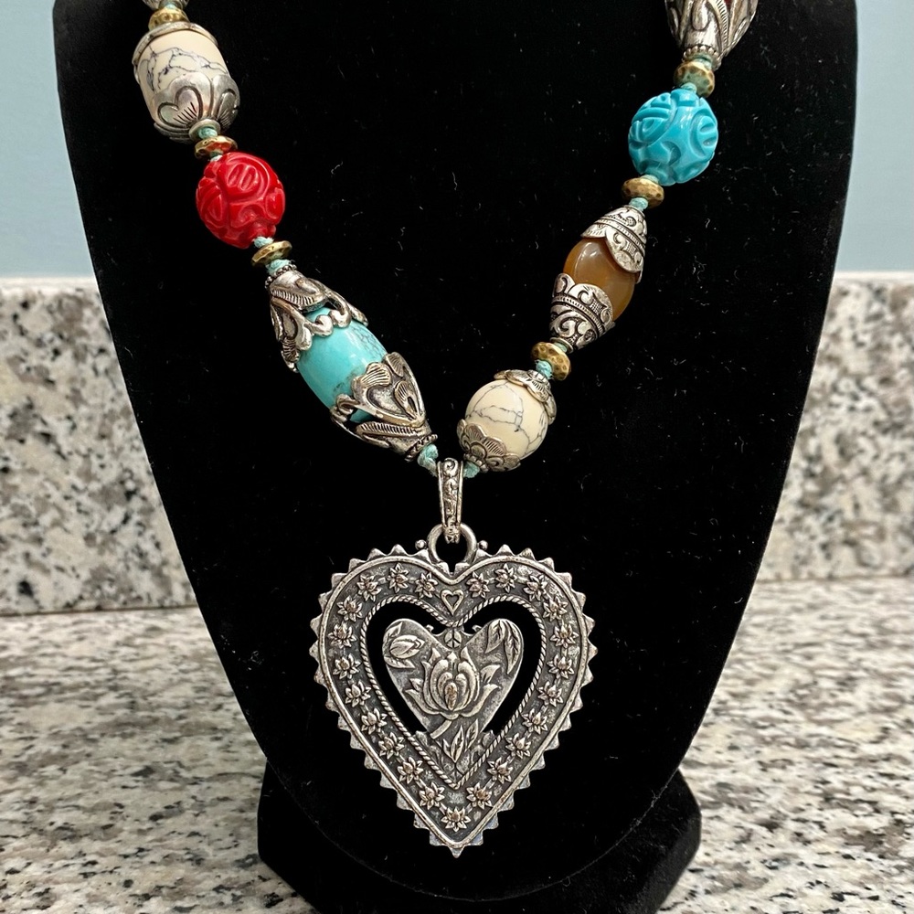 Lucky Brand multi stone heart